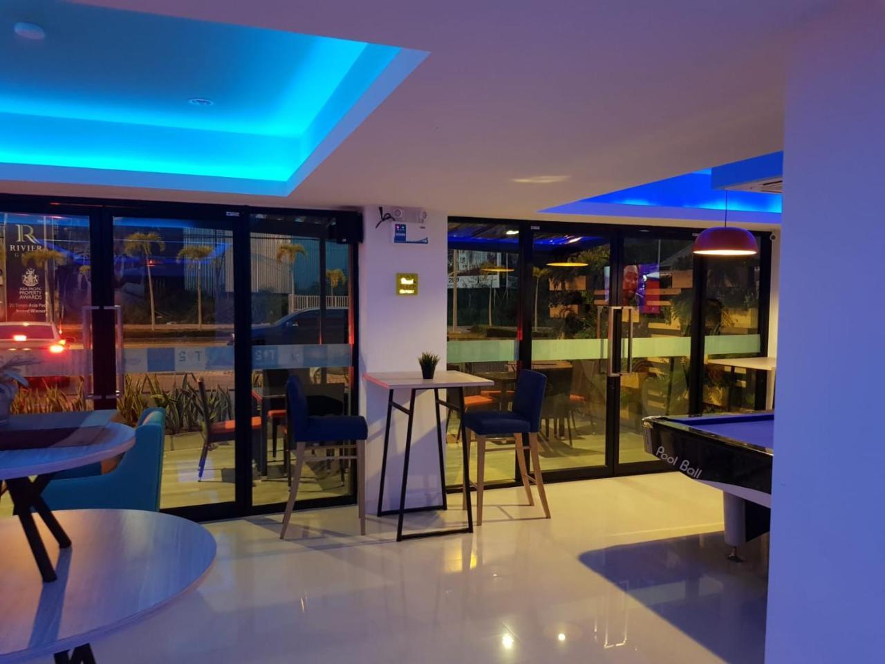 T2 Jomtien Pattaya Hotel Exterior foto