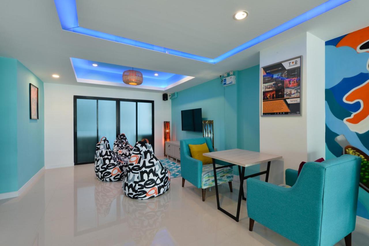 T2 Jomtien Pattaya Hotel Exterior foto